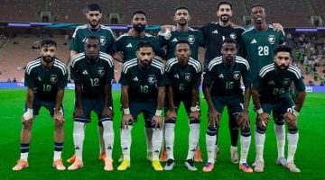 التشكيل الرسمي لمباراة السعوديون والإمارات في كأس العرب 2025