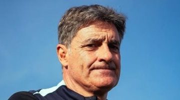 القادسية السعودي يعلن رسمياً عن رحيل مدربه ميشيل جونزاليس