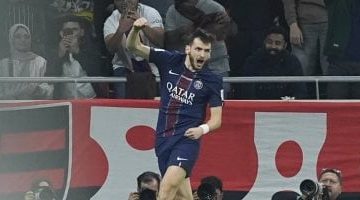 باريس سان جيرمان يحقق فوزًا في الشوط الأول على فلامنجو بنهائي كأس القارات للأندية