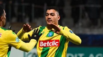 مصطفى محمد أساسي في تشكيل مباراة أنجيه ونانت بالدوري الفرنسي